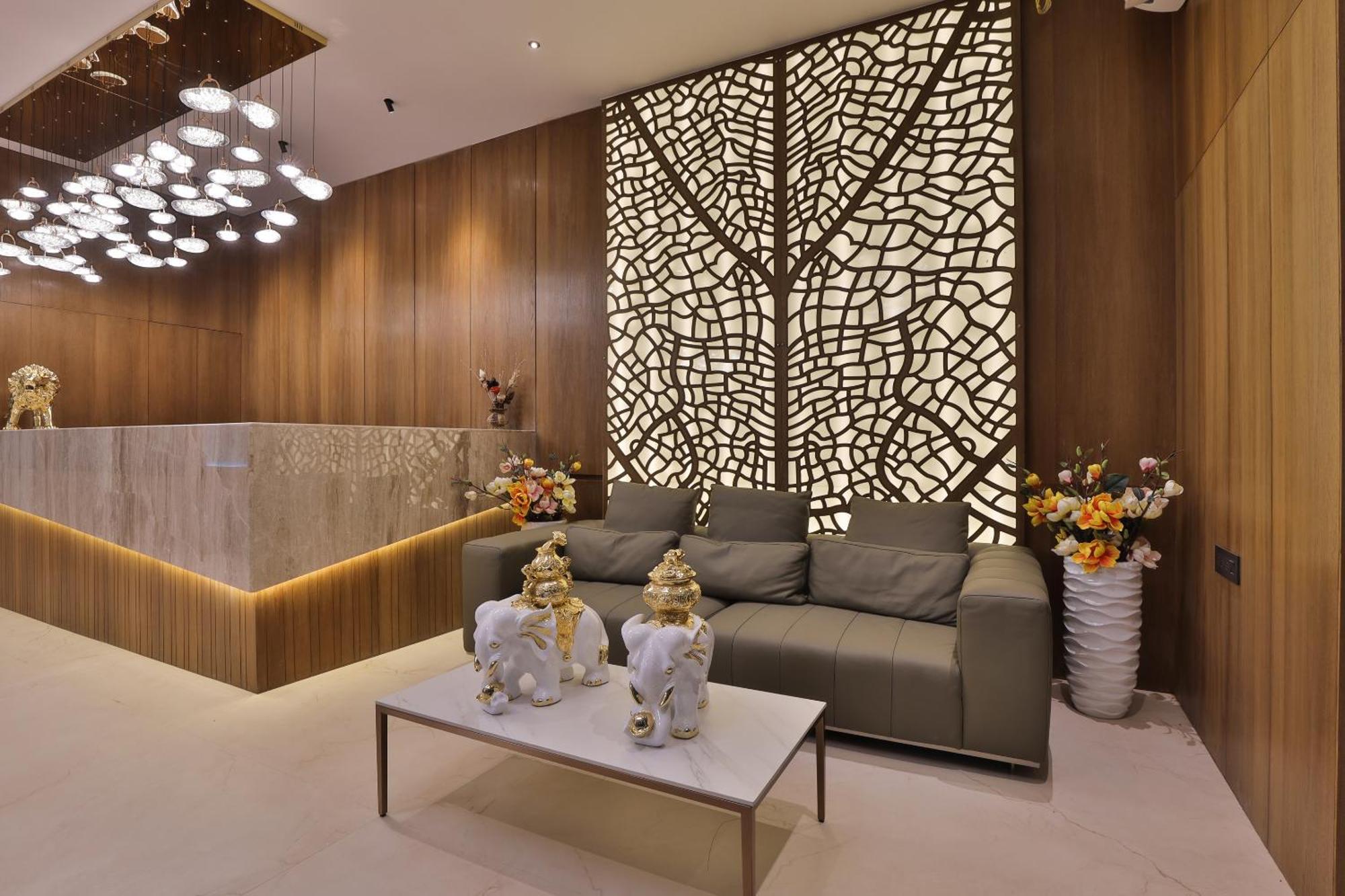 Hotel Elements Surat Dış mekan fotoğraf