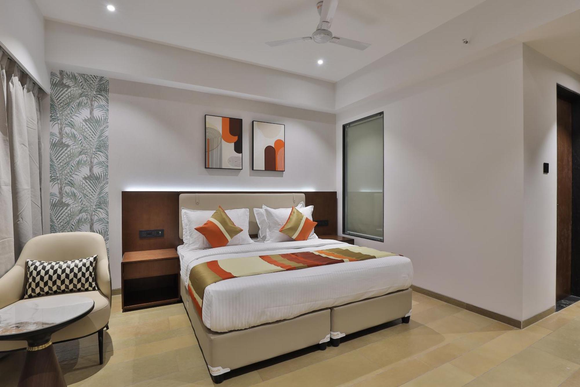 Hotel Elements Surat Dış mekan fotoğraf
